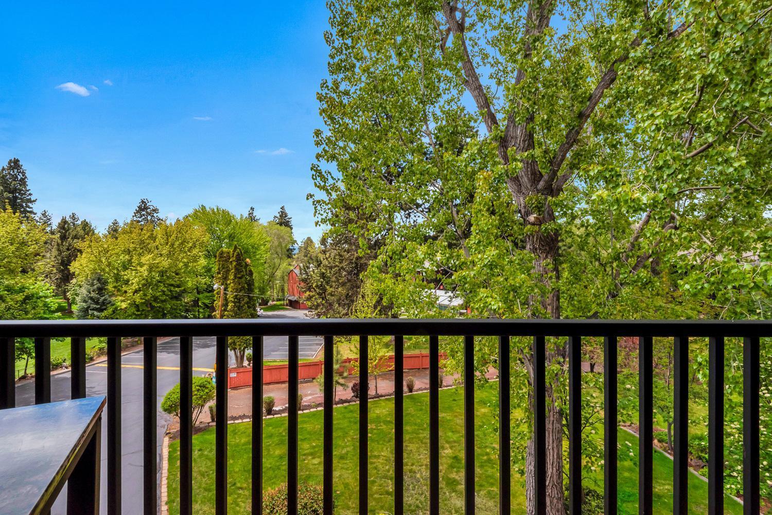 Pioneer Park Rentals Downtown Bend Chambre photo